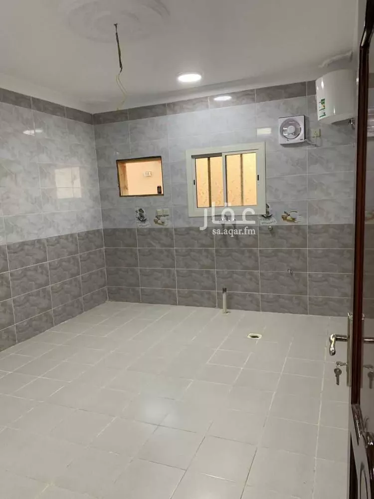 عمارة للبيع في شارع مغازي بن اسحاق, حي الصناعية, مدينة المدينه المنوره, منطقة المدينة المنورة صورة 4