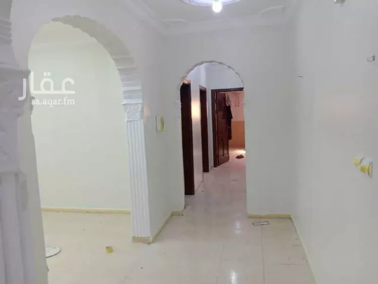 عمارة للبيع في شارع مغازي بن اسحاق, حي الصناعية, مدينة المدينه المنوره, منطقة المدينة المنورة صورة 3