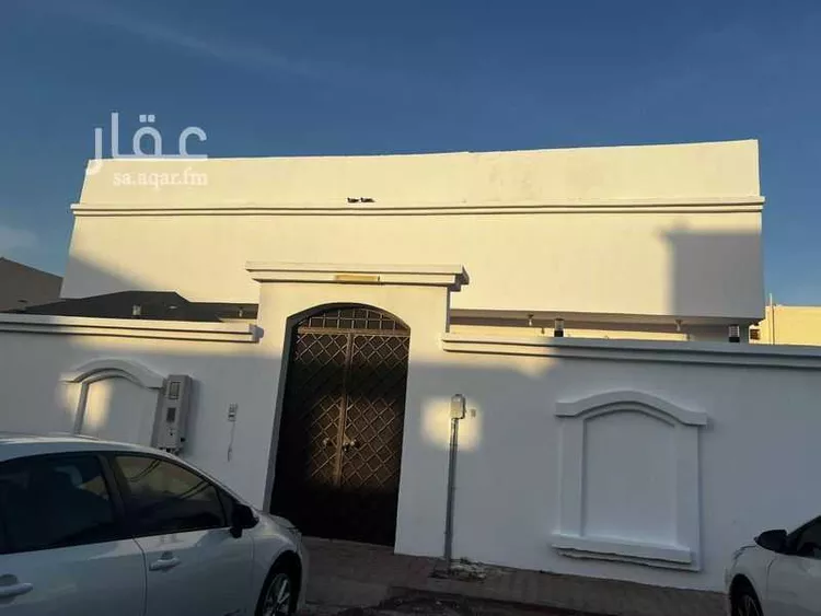دور للبيع في شارع احمد بن عبدالرحمن الحنبلي, حي سكة الحديد, مدينة المدينه المنوره, منطقة المدينة المنورة