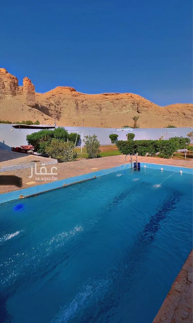 استراحة للبيع في شارع قصور ال مقبل 12 ، حي القرينية ، قصر القرينة ، ضرما