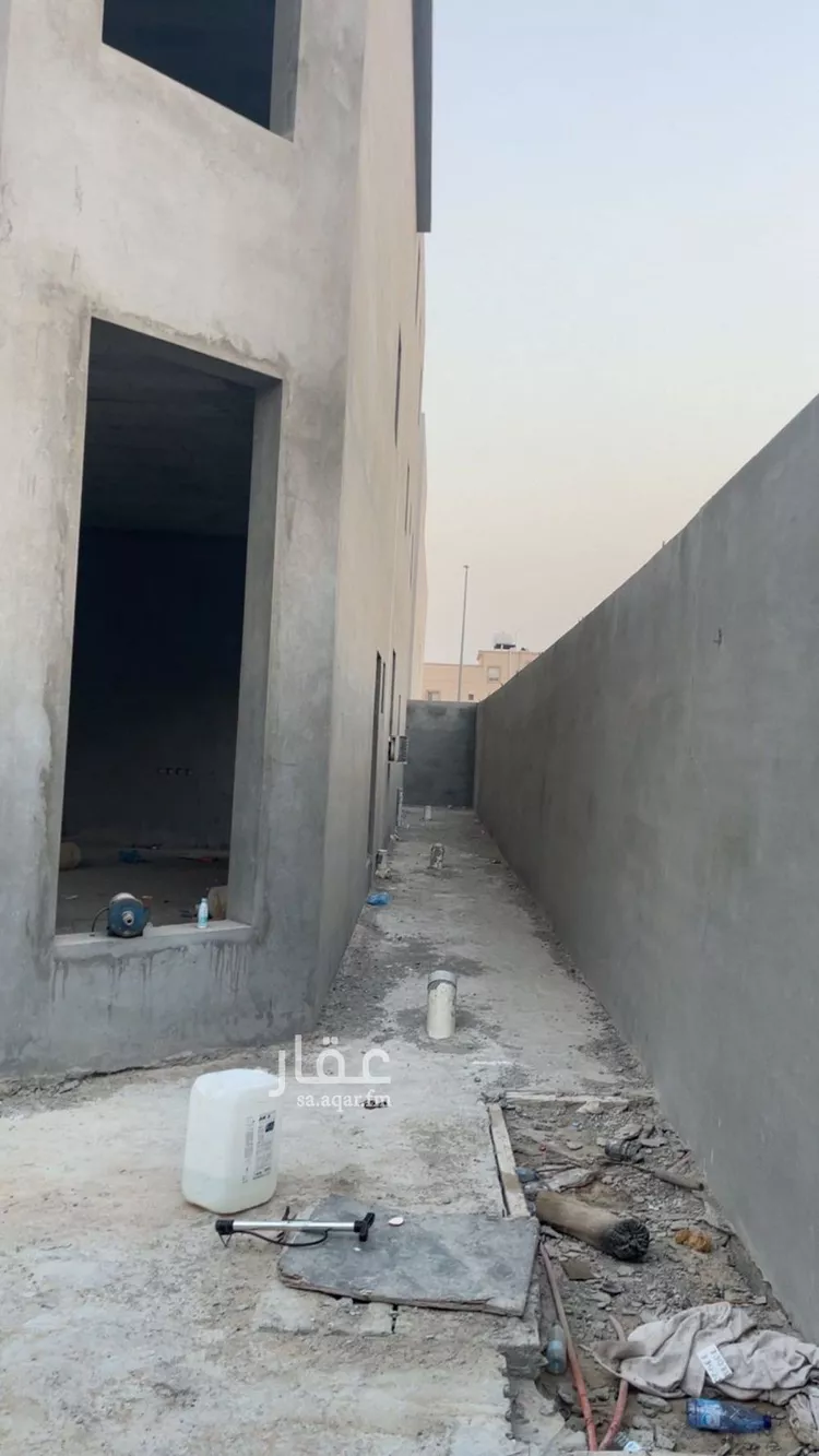 فيلا للبيع في شارع عنقودة, حي الأمانة, مدينة الدمام, المنطقة الشرقية صورة 4