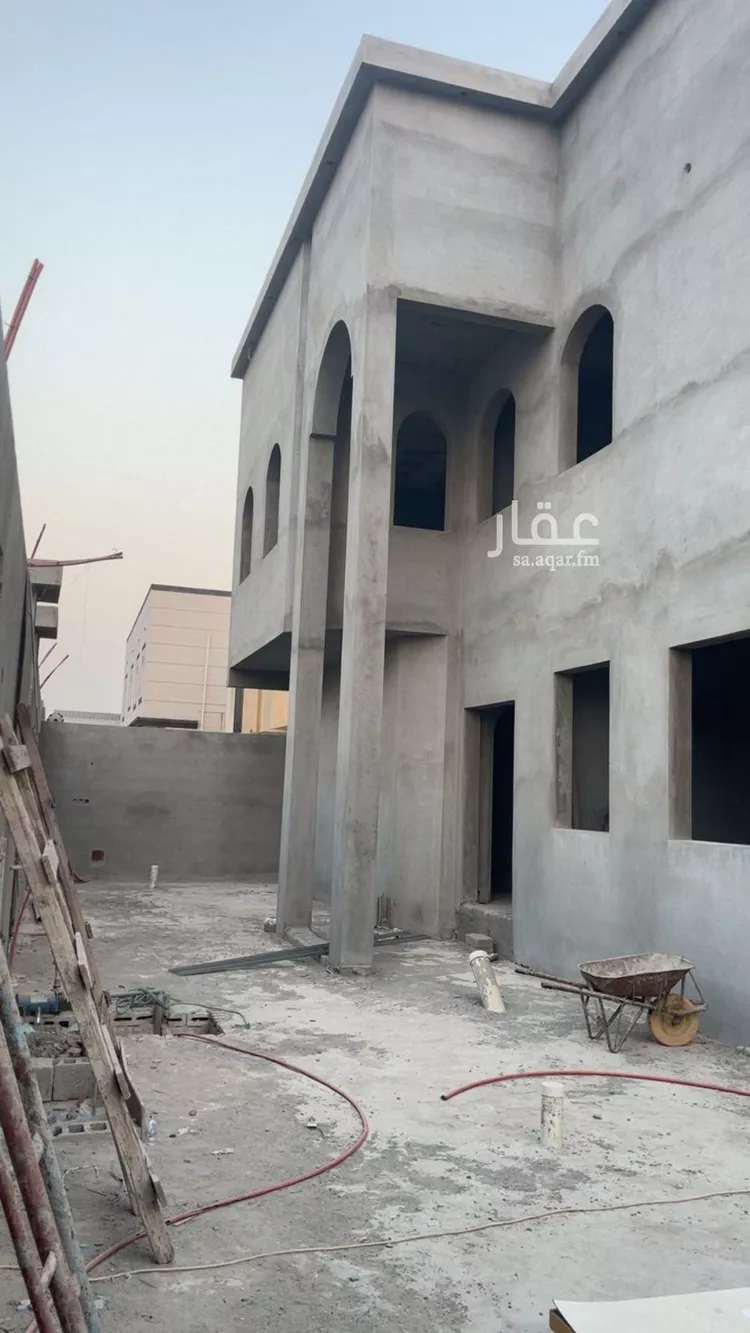 فيلا للبيع في شارع عنقودة, حي الأمانة, مدينة الدمام, المنطقة الشرقية صورة 3