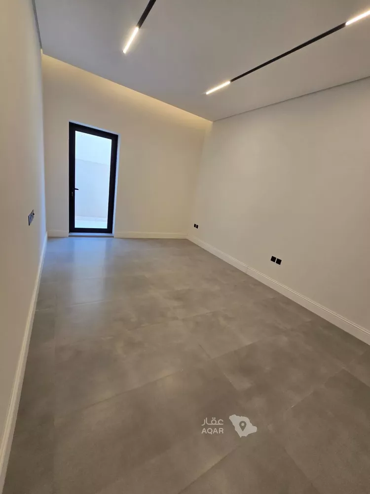 Villa for Sale in Riyadh Al Arid 16