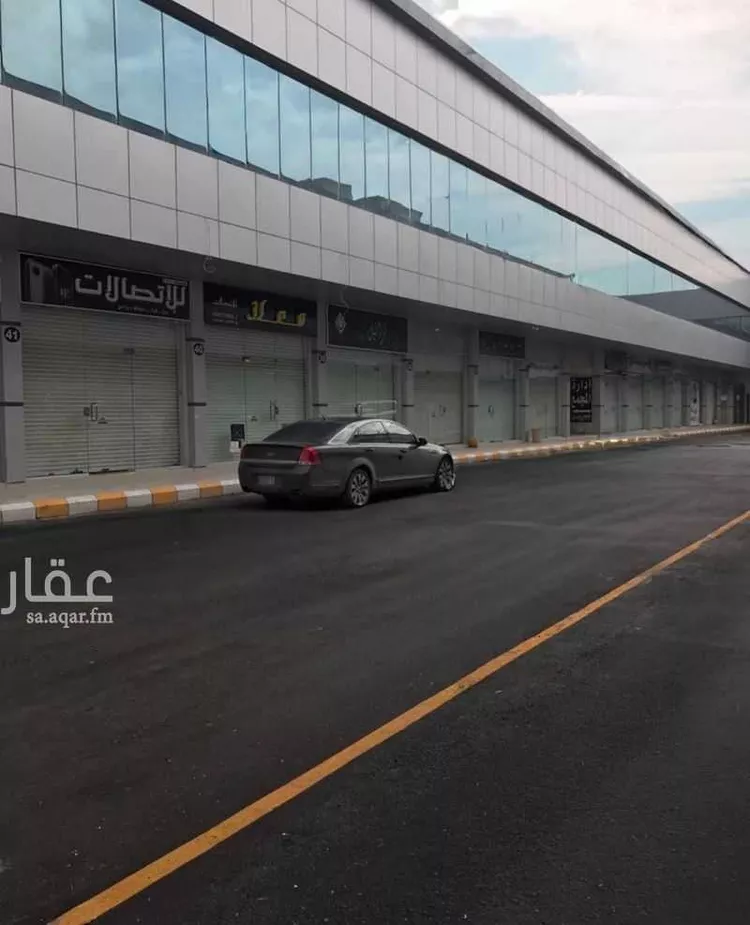 مكتب تجاري للإيجار في شارع طريق طلحة بن عبيد الله, حي السعادة, مدينة الرياض, منطقة الرياض صورة 3