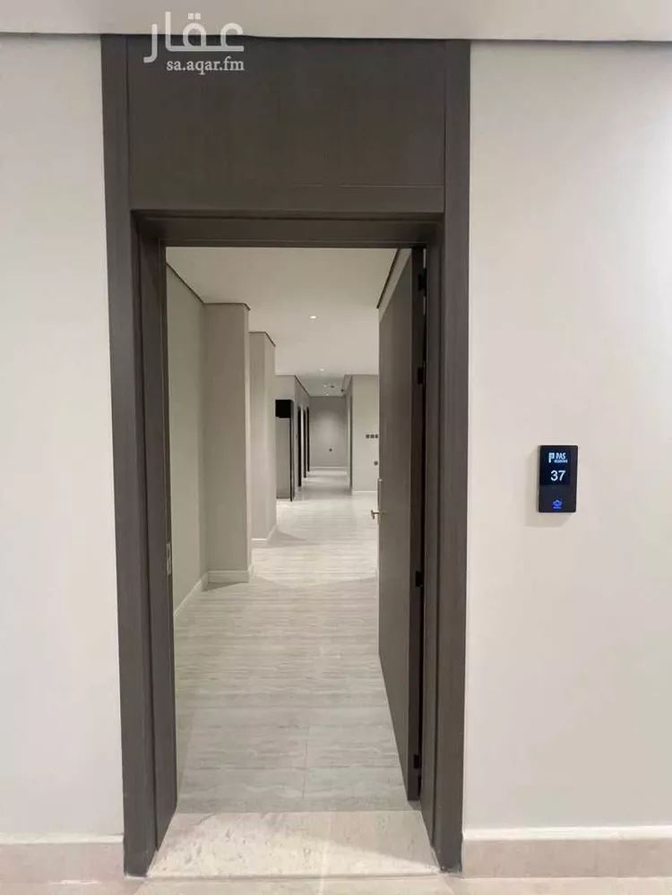شقة للإيجار في شارع سيف بن عزاز, حي المعيزيلة, مدينة الرياض, منطقة الرياض صورة 3