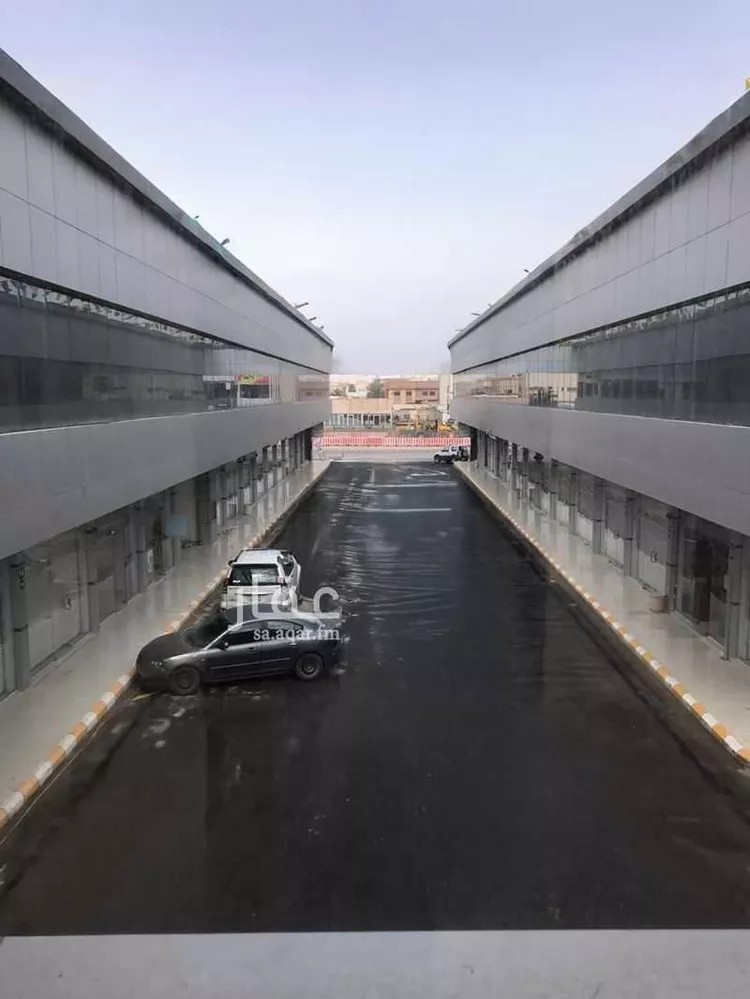 محل للإيجار في شارع طريق طلحة بن عبيد الله, حي السعادة, مدينة الرياض, منطقة الرياض صورة 4