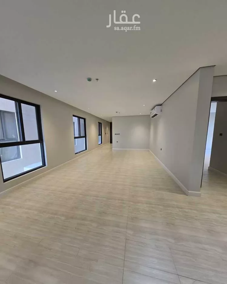 شقة للإيجار في شارع سيف بن عزاز, حي المعيزيلة, مدينة الرياض, منطقة الرياض