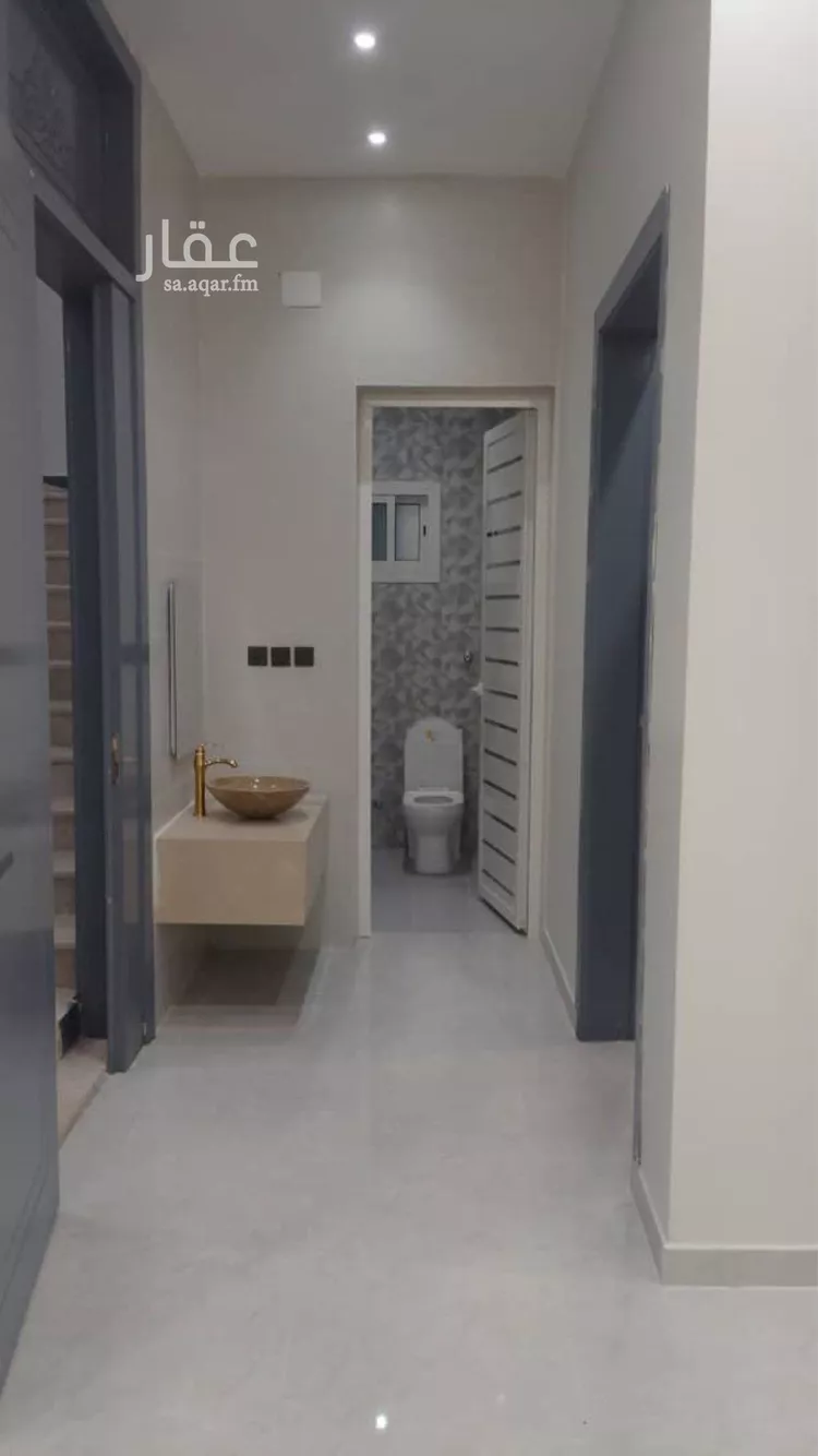 فيلا للبيع في شارع محمد بن محمد سعيد سنبل, حي ضاحية الإسكان, مدينة الطائف, منطقة مكة المكرمة صورة 5