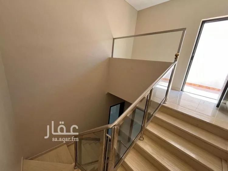فيلا للبيع في شارع اسماعيل بن قيس بن سعد, حي الرانوناء, مدينة المدينه المنوره, منطقة المدينة المنورة صورة 3