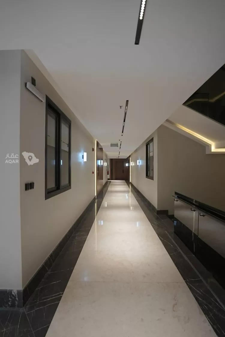 شقة للبيع في شارع المصانع, حي الحمراء, مدينة الرياض, منطقة الرياض 4