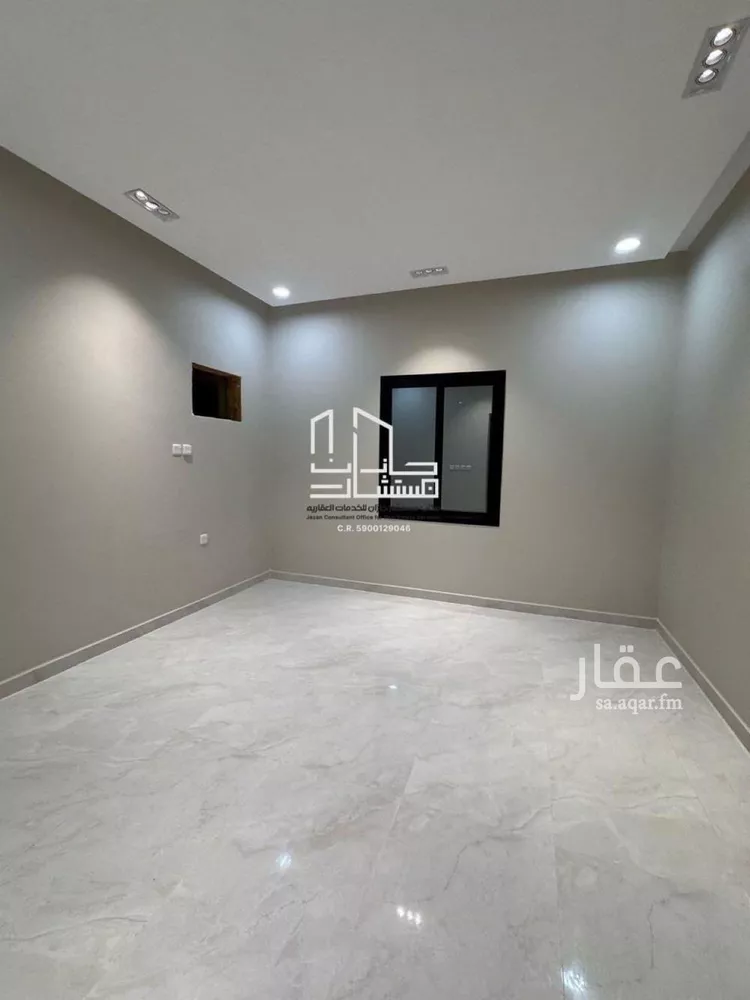 شقة للبيع في شارع محمد بن حسين, حي السويس 1, مدينة جازان, منطقة جازان صورة 2