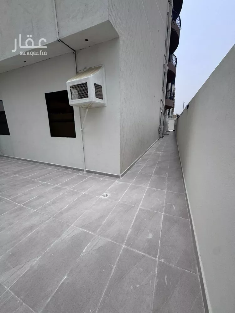 شقة للبيع في شارع قدامه بن جعفر, حي الرحاب 2, مدينة جازان, منطقة جازان صورة 2