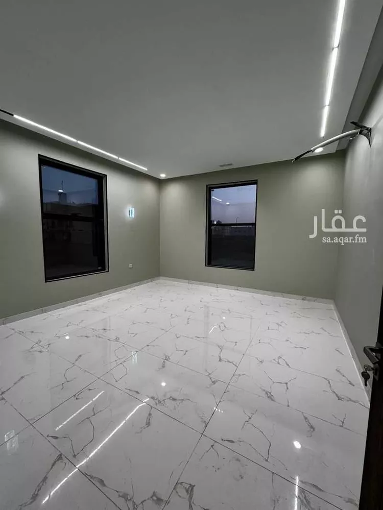 شقة للبيع في شارع عمرو بن الخطاب , حي الرحاب 2, مدينة جازان, منطقة جازان صورة 3