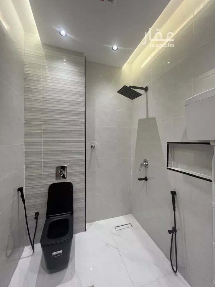 Floor for Sale in Jazan As Safaa 13