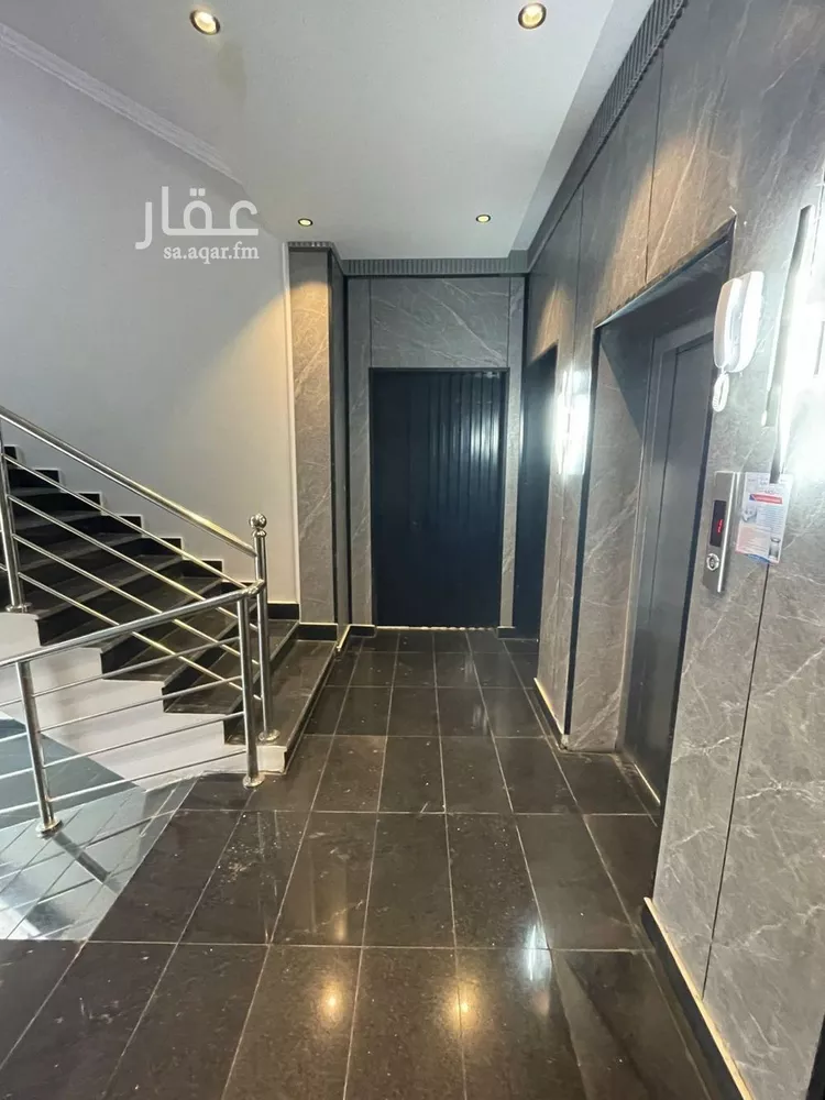 شقة للبيع في شارع شارع شهيد الدين ثم الوطن  احمد حسن احمد حمدي, حي الروضة, مدينة جازان, منطقة جازان صورة 3