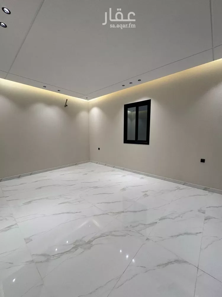 Floor for Sale in Jazan As Suways 13
