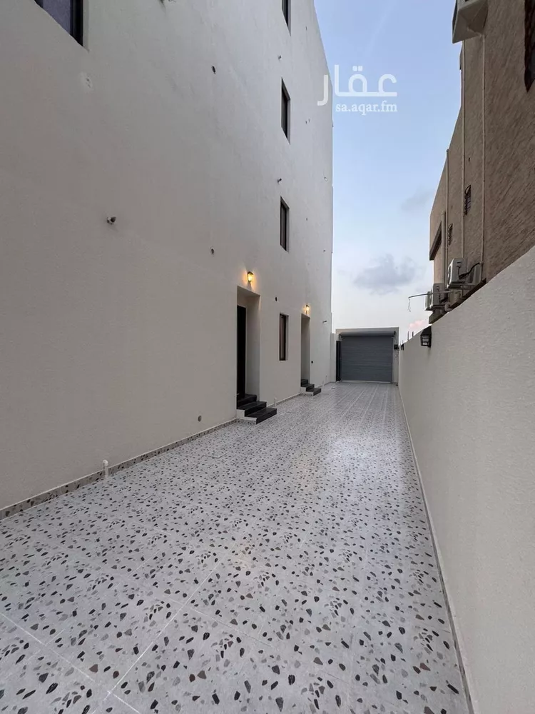 شقة للبيع في شارع اسامة بن حارثة الكلبي, حي الصفاء, مدينة جازان, منطقة جازان صورة 5
