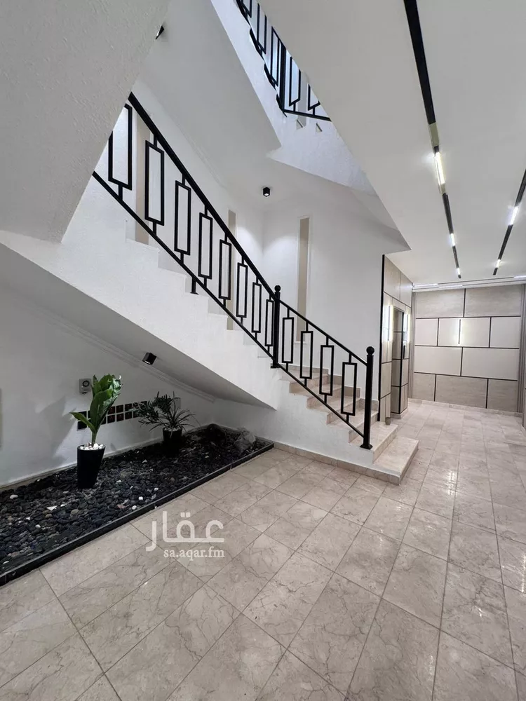 شقة للبيع في شارع شهيد الدين ثم الوطن عبدالله شيبان حسن حمدي, حي الشاطئ, مدينة جازان, منطقة جازان صورة 5