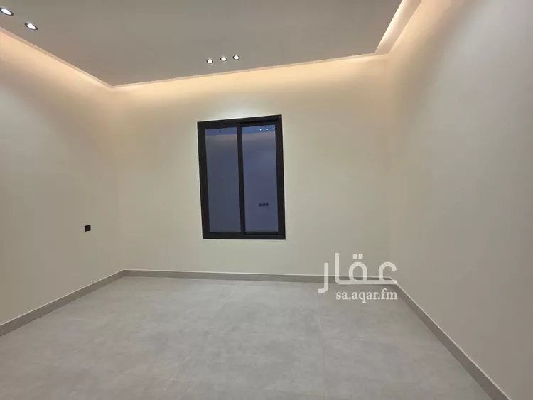 Floor for Sale in Riyadh Okaz 6