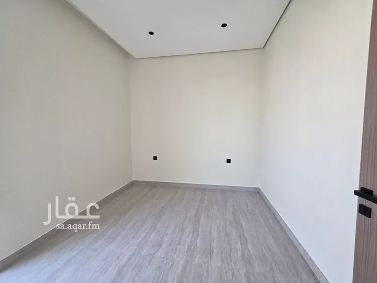 دور للبيع في شارع ميناء عبدالله, حي شبرا, مدينة الرياض, منطقة الرياض 15