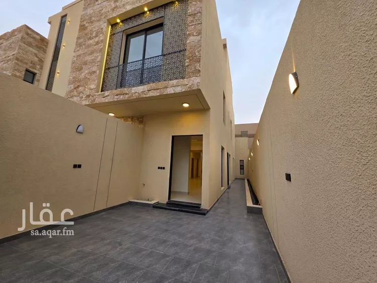 Floor for Sale in Riyadh Sultana 10