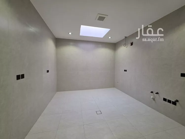 Floor for Sale in Riyadh Badr 7