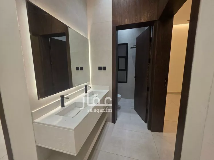 Floor for Sale in Riyadh Badr 8