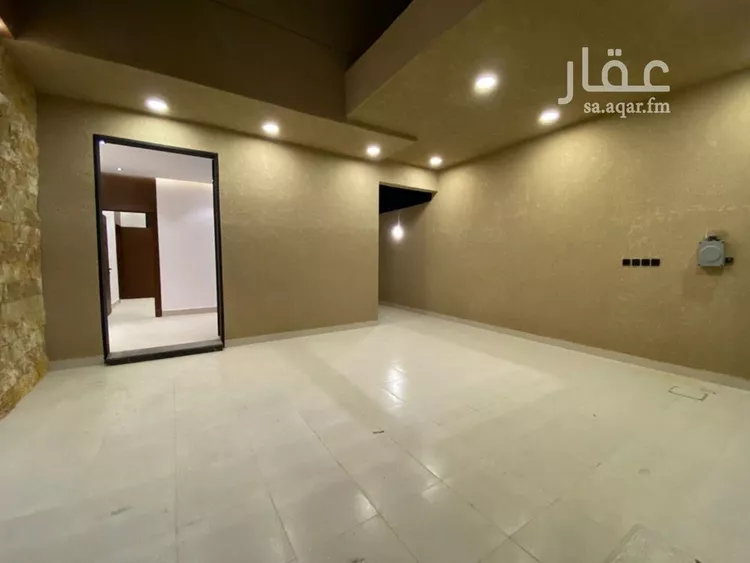 فيلا للبيع في شارع رمانة, حي ظهرة لبن, مدينة الرياض, منطقة الرياض 15