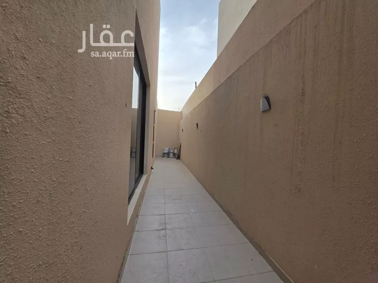 Floor for Sale in Riyadh Uhud 10
