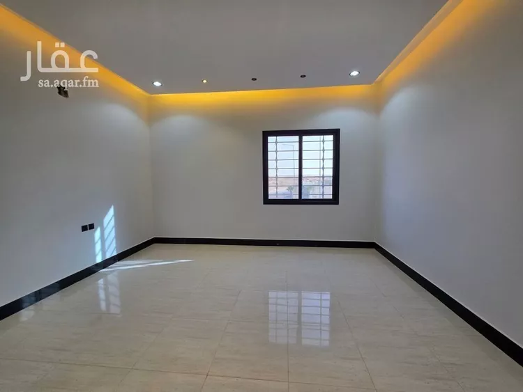 فيلا للبيع في شارع الوتيرة, حي عكاظ, مدينة الرياض, منطقة الرياض صورة 3