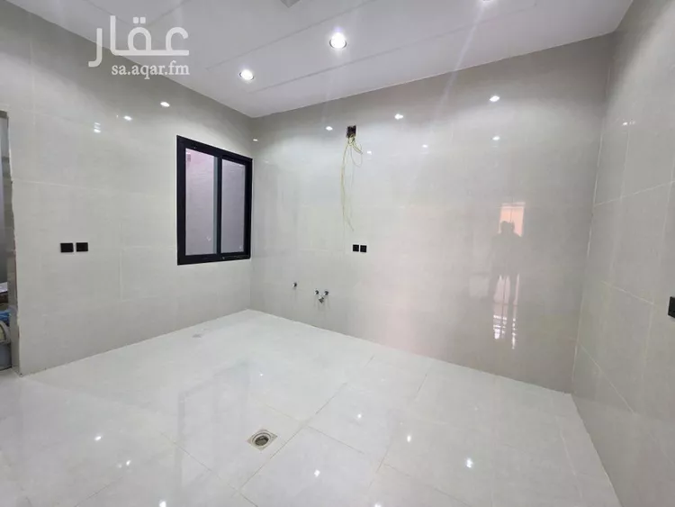 فيلا للبيع في شارع الوتيرة, حي عكاظ, مدينة الرياض, منطقة الرياض صورة 4