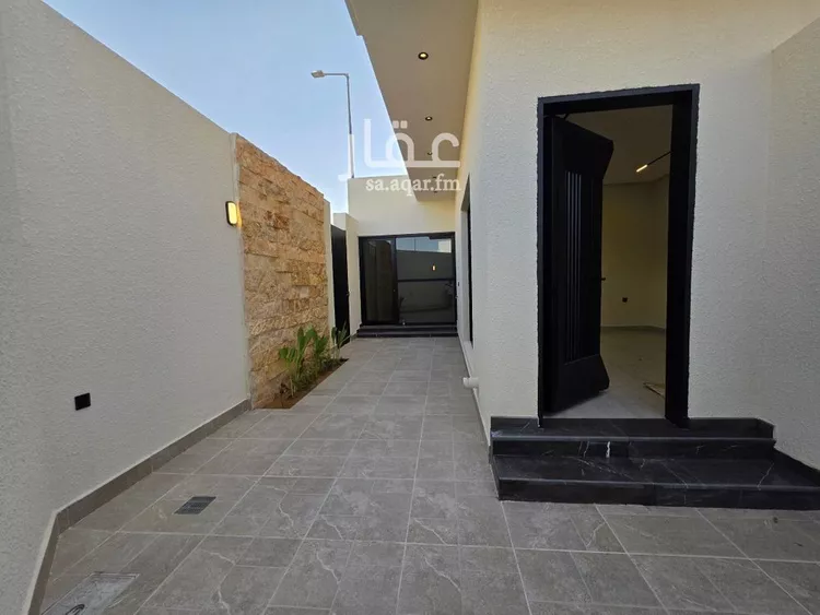 Floor for Sale in Riyadh Ad Duraihimiyah 12