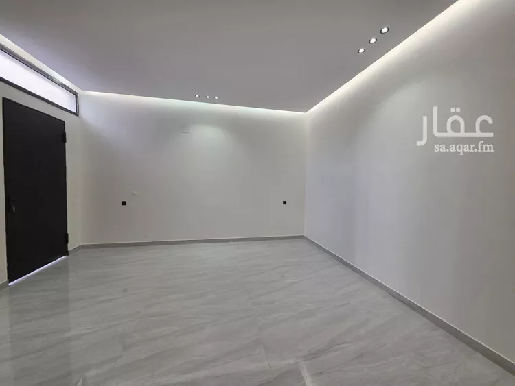 Floor for Sale in Riyadh Badr 6