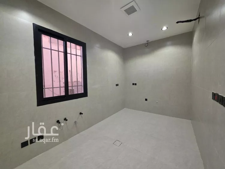 دور للبيع في شارع واصل, حي بدر, مدينة الرياض, منطقة الرياض 9