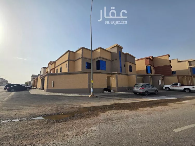 فيلا للبيع في شارع الوتيرة, حي عكاظ, مدينة الرياض, منطقة الرياض 13