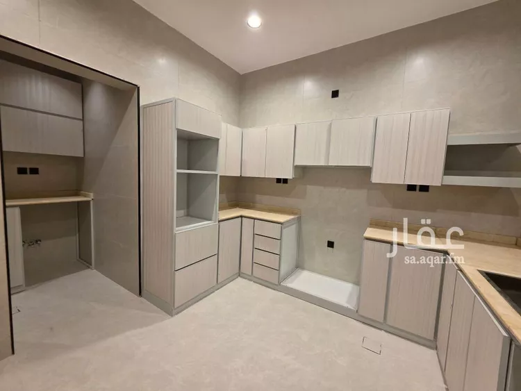 دور للبيع في شارع الشريان, حي سلطانة, مدينة الرياض, منطقة الرياض صورة 5