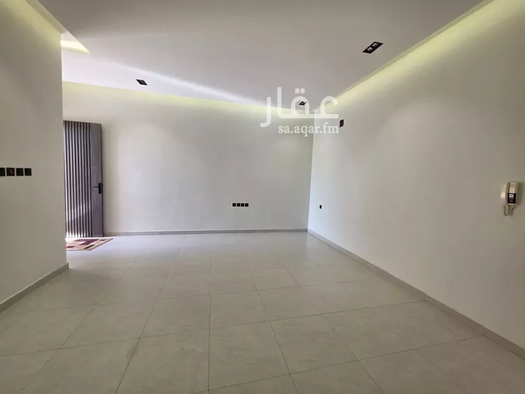 Floor for Sale in Riyadh Badr 6