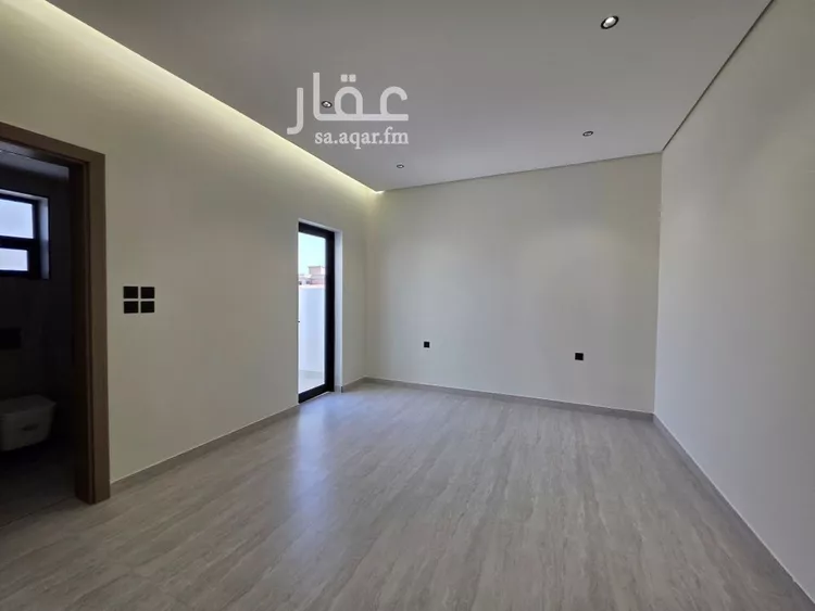 دور للبيع في شارع ميناء عبدالله, حي شبرا, مدينة الرياض, منطقة الرياض صورة 4