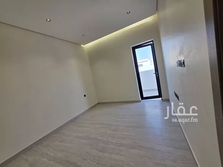 دور للبيع في شارع ميناء عبدالله, حي شبرا, مدينة الرياض, منطقة الرياض 16