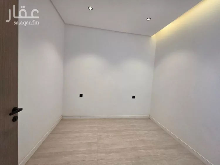دور للبيع في شارع النجيب القرشي, حي الزهرة, مدينة الرياض, منطقة الرياض 11