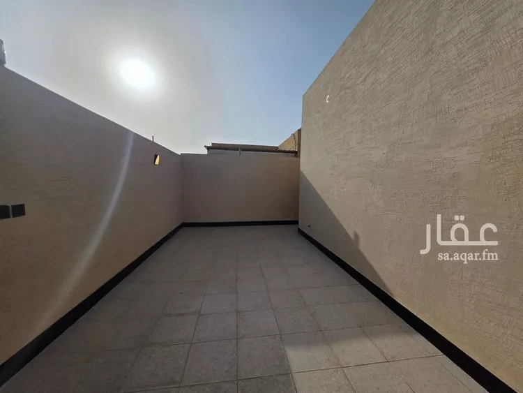 فيلا للبيع في شارع الوتيرة, حي عكاظ, مدينة الرياض, منطقة الرياض صورة 2