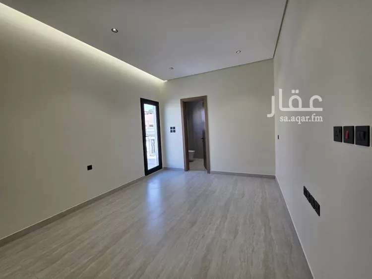 دور للبيع في شارع المعادي, حي الدريهمية, مدينة الرياض, منطقة الرياض 8