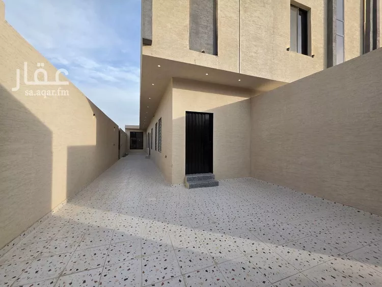 دور للبيع في شارع ضباء, حي بدر, مدينة الرياض, منطقة الرياض 9