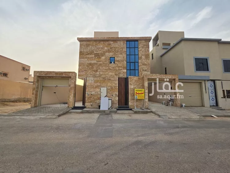 دور للبيع في شارع الرفعة, حي أحد, مدينة الرياض, منطقة الرياض 1 صورة