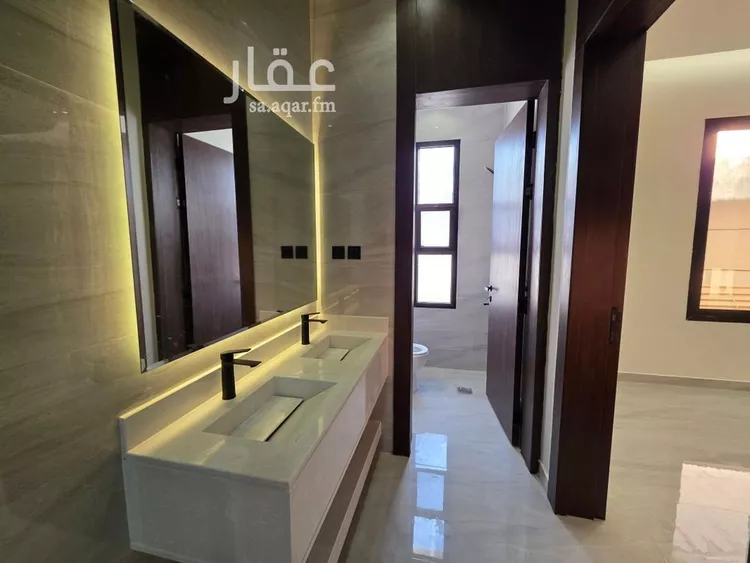 شقة للبيع في شارع ابي صالح الفزاري, حي بدر, مدينة الرياض, منطقة الرياض صورة 3