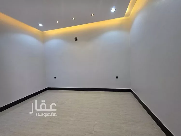 فيلا للبيع في شارع الوتيرة, حي عكاظ, مدينة الرياض, منطقة الرياض 7