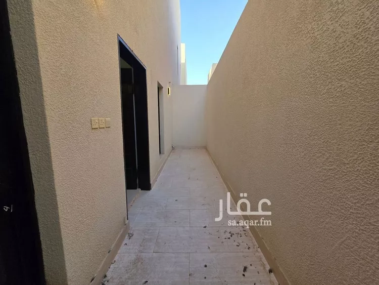 دور للبيع في شارع إبراهيم بن مشرف, حي الشفاء, مدينة الرياض, منطقة الرياض 17