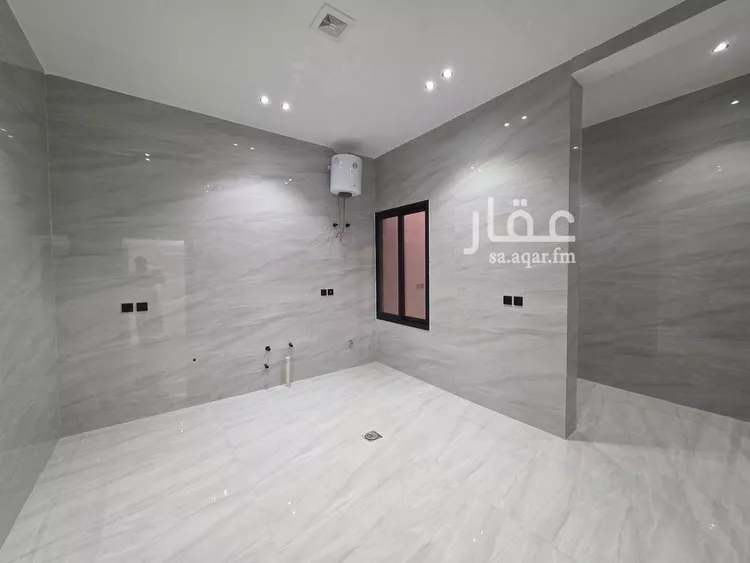 Floor for Sale in Riyadh Badr 7
