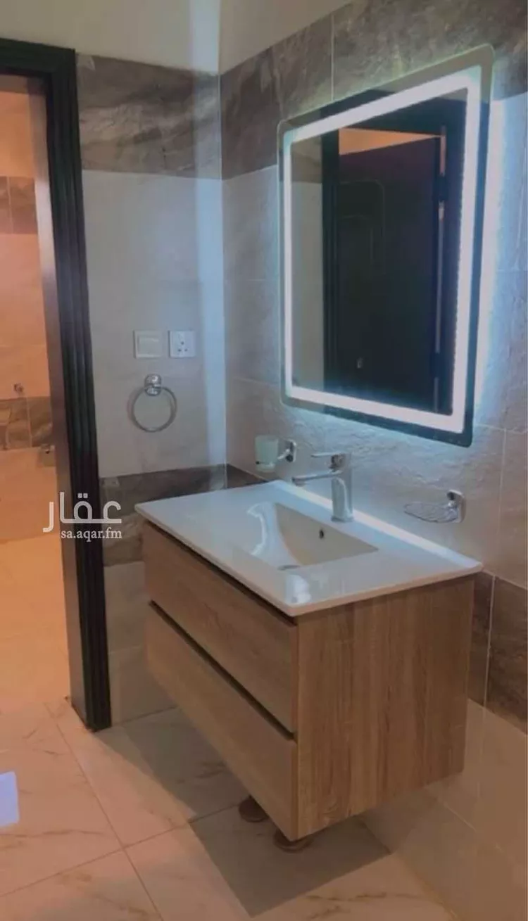 شقة للإيجار في شارع طريق عامر بن فهيره, حي النعيم, مدينة رابغ, منطقة مكة المكرمة صورة 3