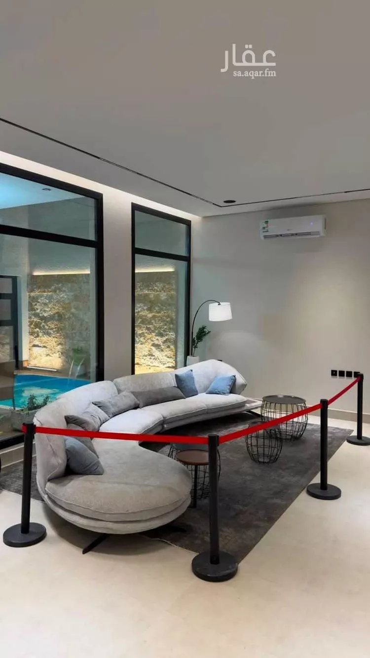 دور للبيع في شارع عبدالرحمن بن هديان, حي ظهرة البديعة, مدينة الرياض, منطقة الرياض 1 صورة